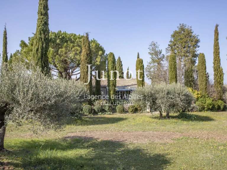 House Eygalières - 4 bedrooms - 270m²