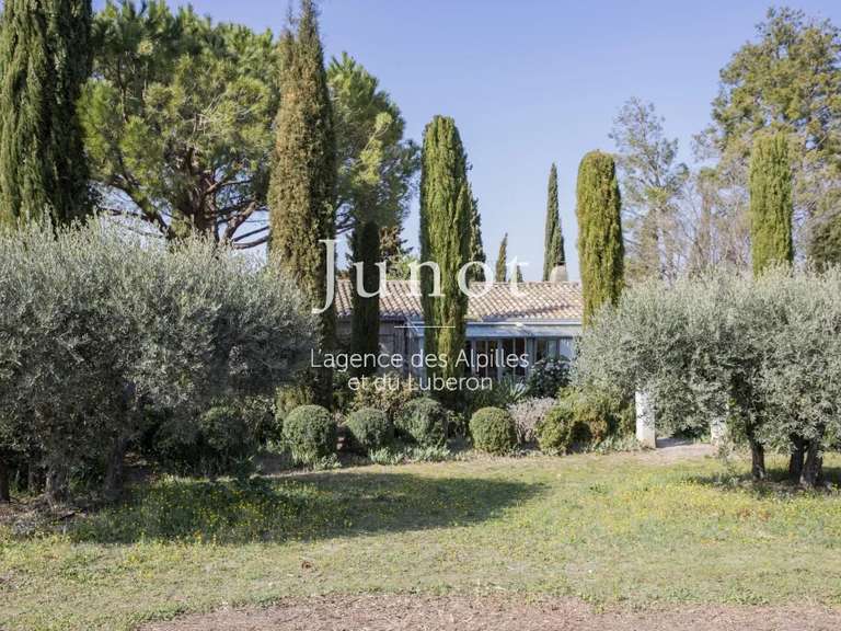 House Eygalières - 4 bedrooms - 270m²