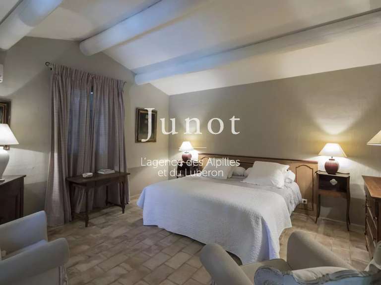House Eygalières - 4 bedrooms - 270m²