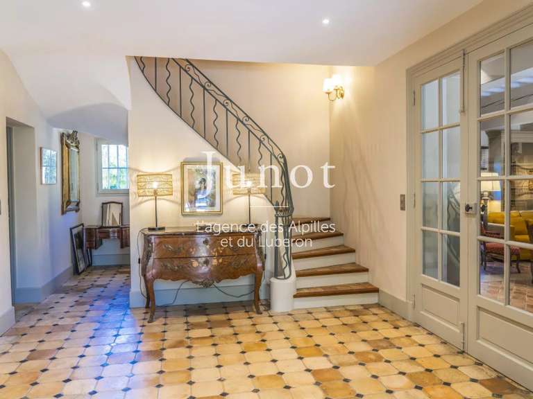 Maison Eygalières - 6 chambres - 240m²