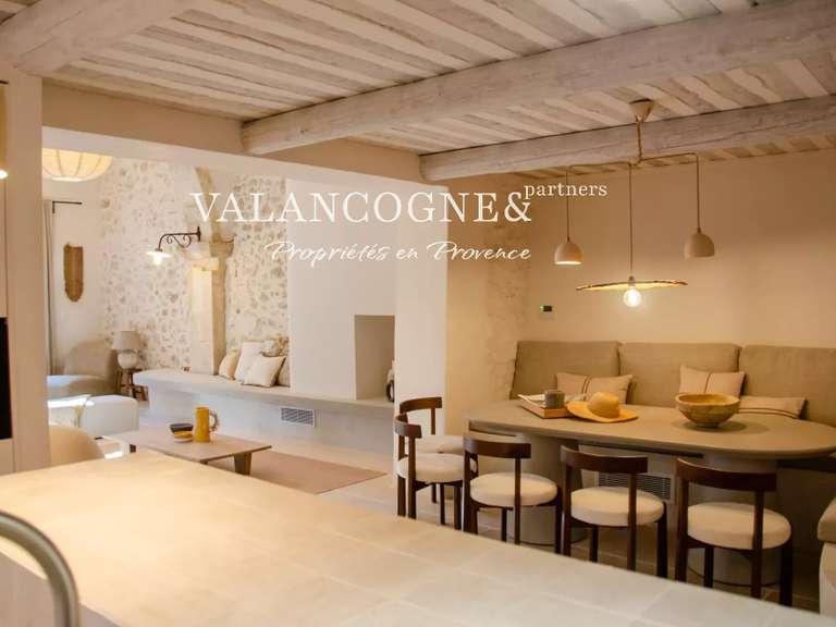 Maison Eygalières - 6 chambres - 320m²