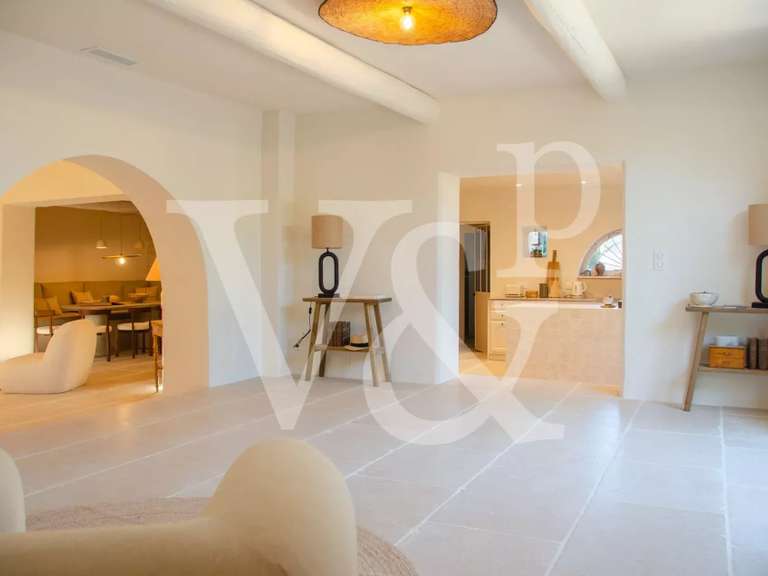 Maison Eygalières - 6 chambres - 320m²