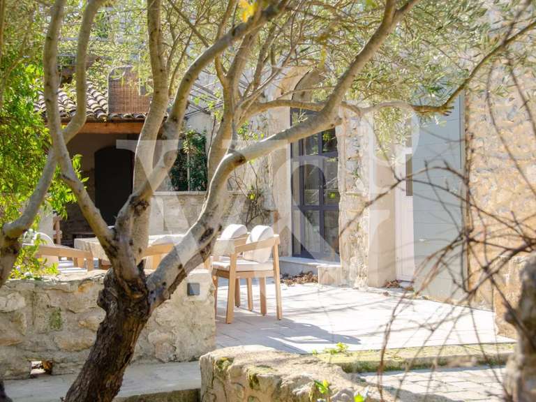 Maison Eygalières - 6 chambres - 320m²