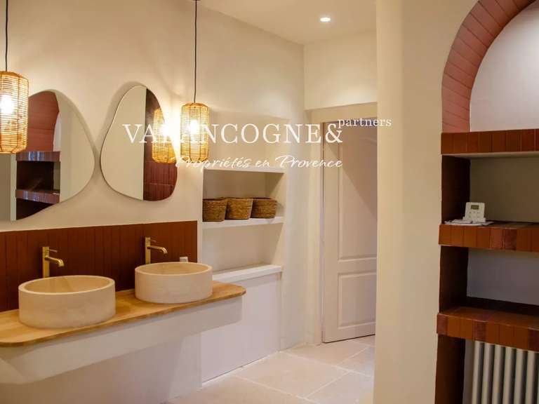 Maison Eygalières - 6 chambres - 320m²