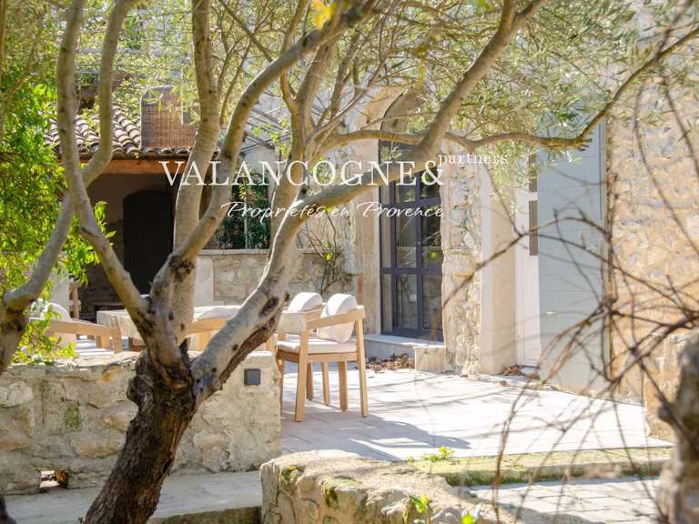 Maison Eygalières - 6 chambres - 320m²