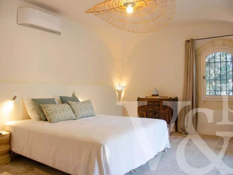 Maison Eygalières - 6 chambres - 320m²