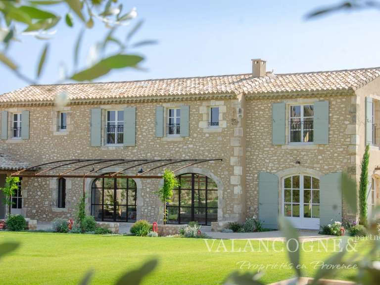 Maison Eygalières - 5 chambres - 308m²