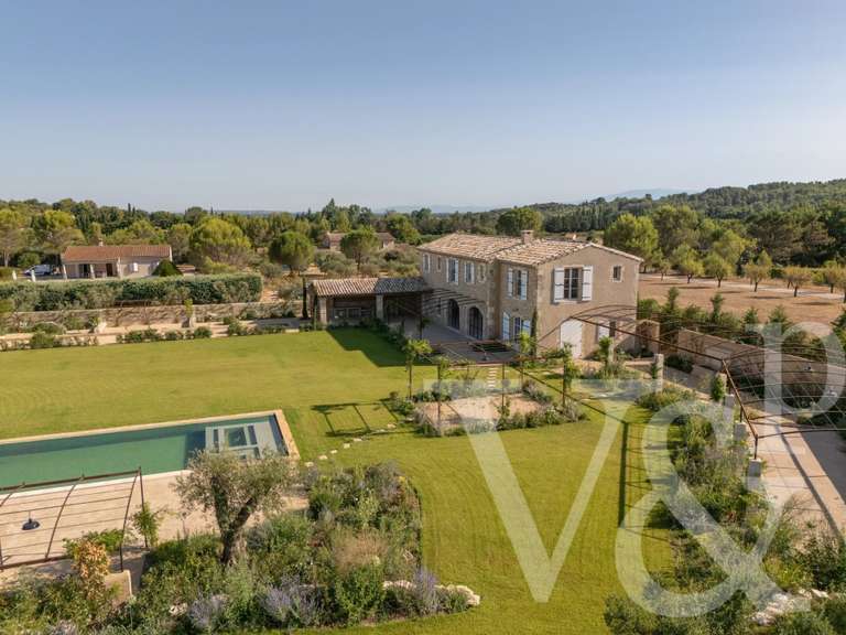 Maison Eygalières - 5 chambres - 273m²