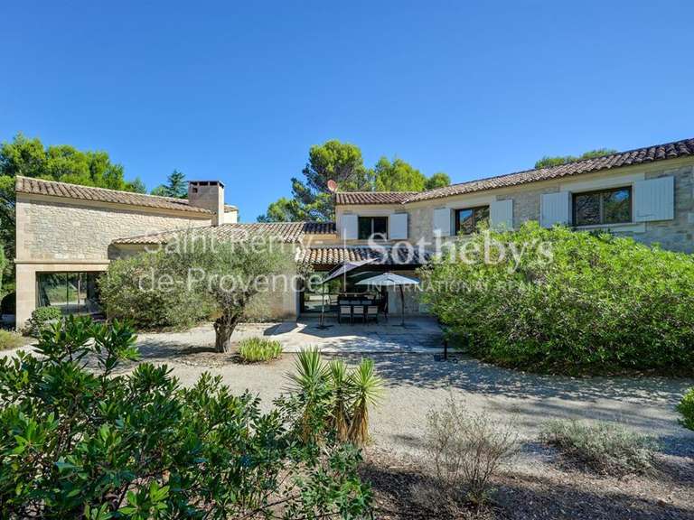 Maison Eygalières - 5 chambres - 300m²