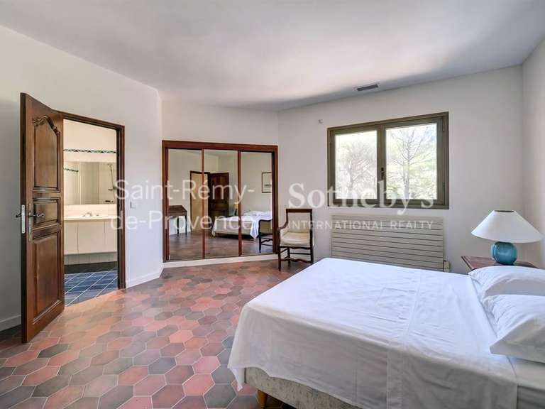 Maison Eygalières - 5 chambres - 300m²