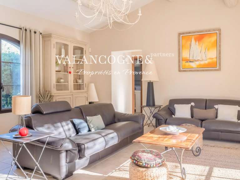 Maison Eygalières - 4 chambres - 200m²