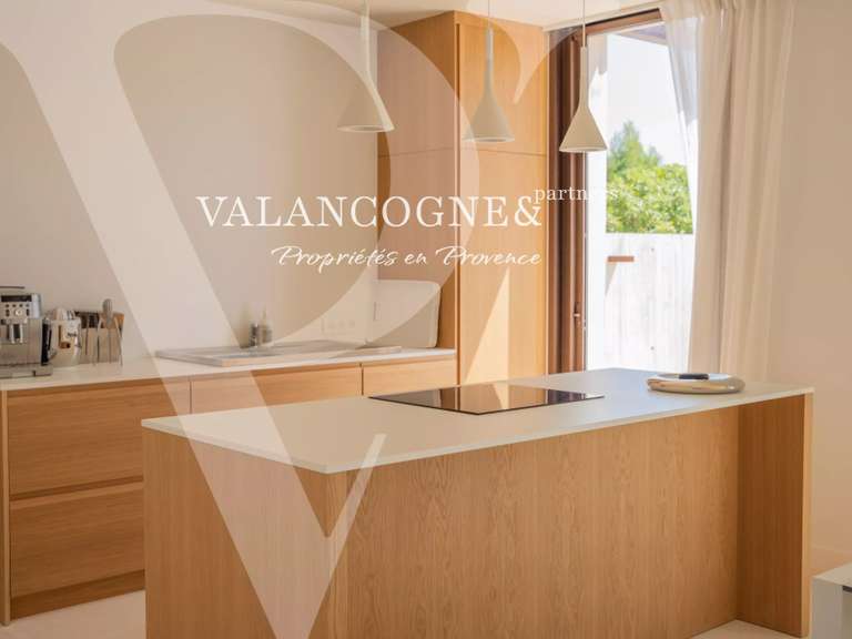Maison Eygalières - 4 chambres - 180m²