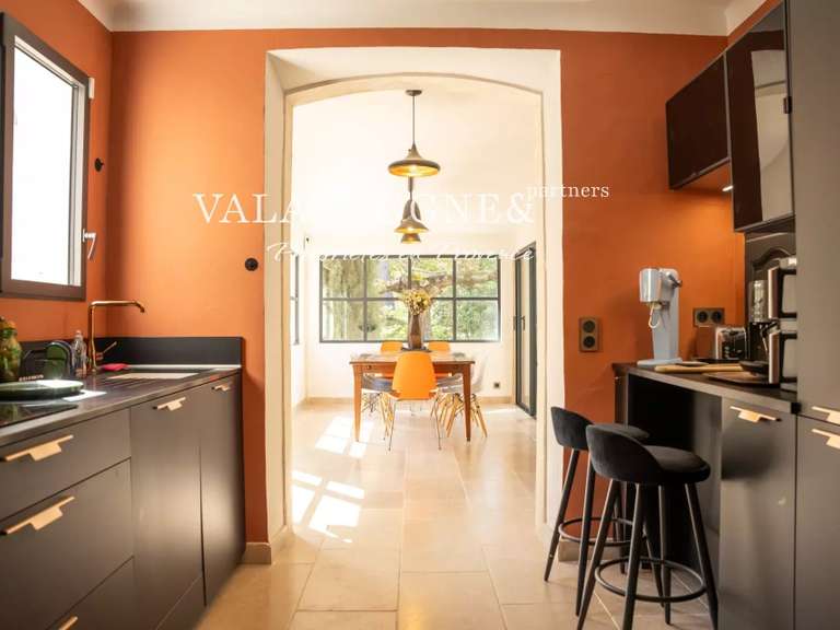 Maison Eygalières - 5 chambres - 255m²