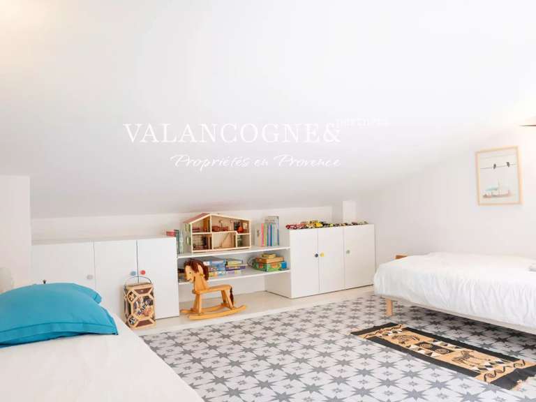 Maison Eygalières - 5 chambres - 255m²