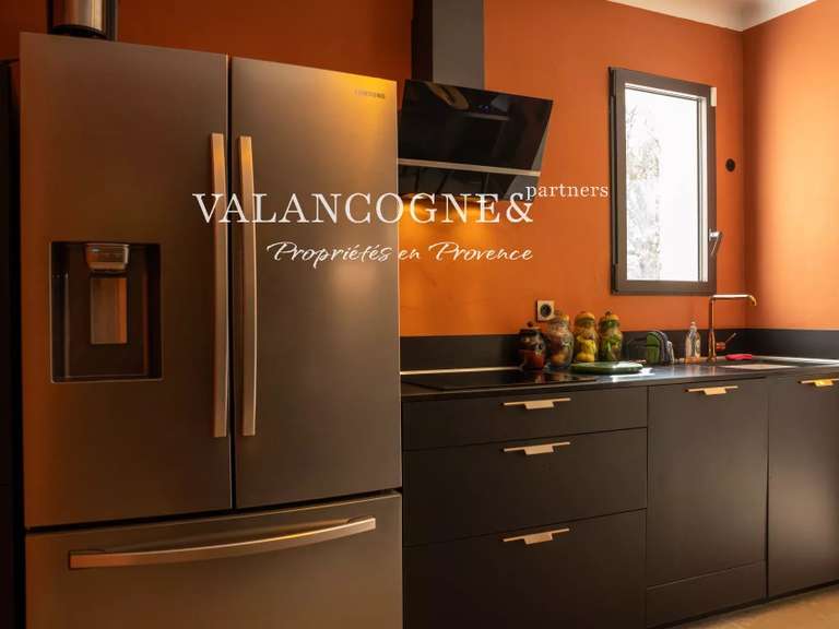 Maison Eygalières - 5 chambres - 255m²