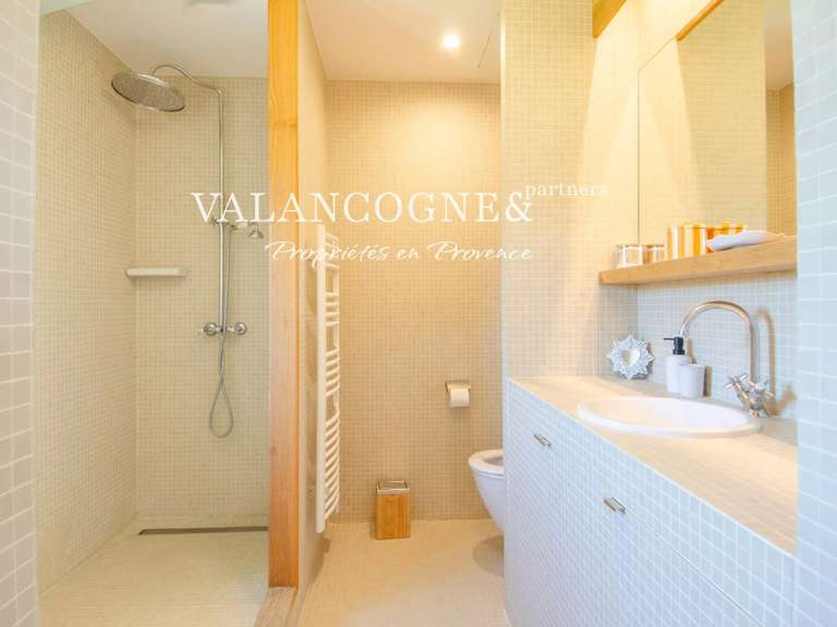 Maison Eygalières - 4 chambres - 220m²