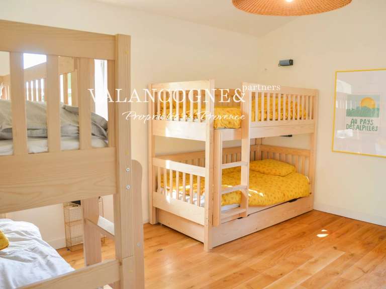 Maison Eygalières - 4 chambres - 220m²