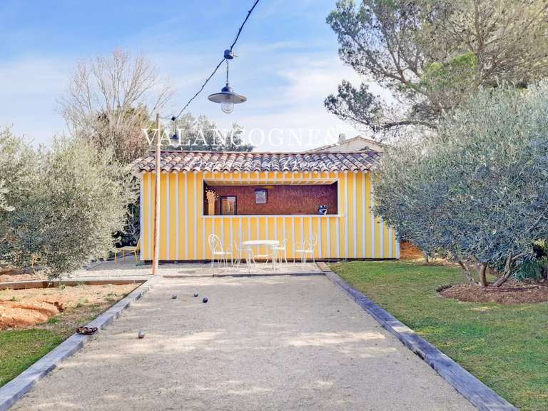 Maison Eygalières - 4 chambres - 220m²