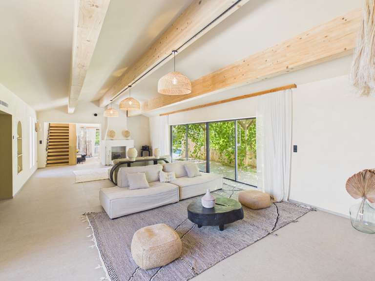 Maison Eygalières - 11 chambres - 826m²