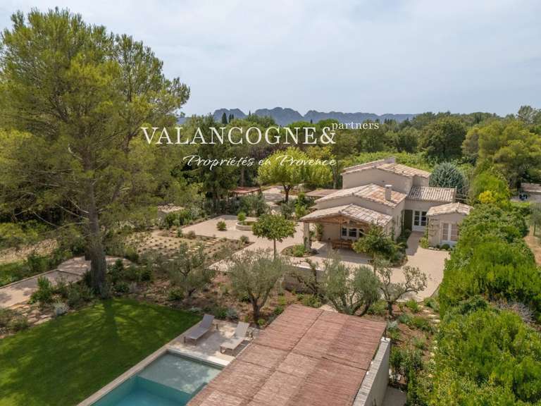 Maison Eygalières - 5 chambres - 266m²