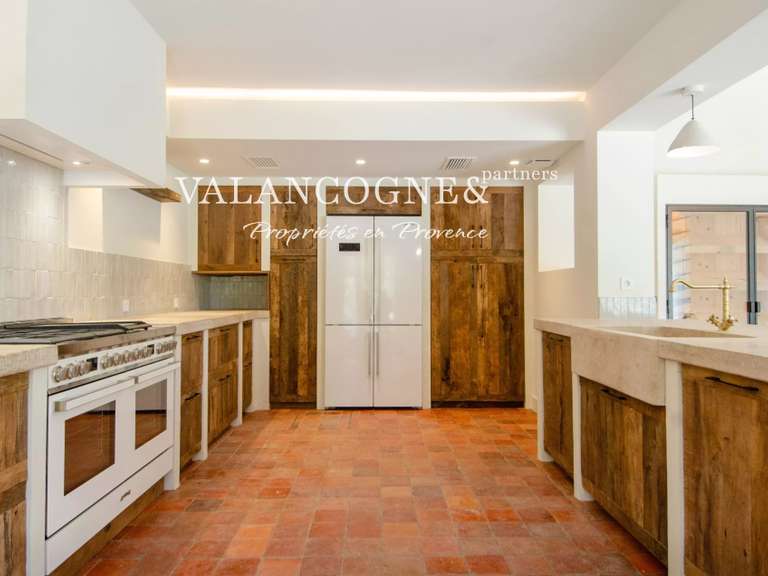Maison Eygalières - 5 chambres - 266m²