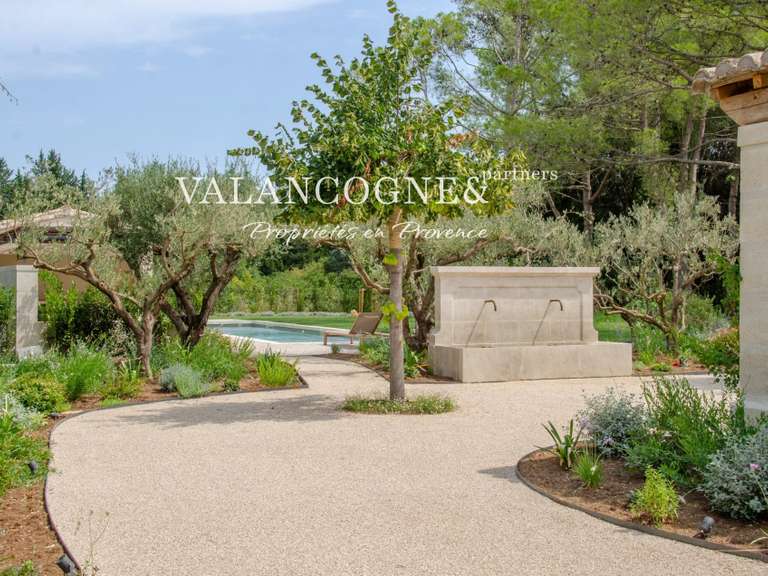 Maison Eygalières - 5 chambres - 266m²