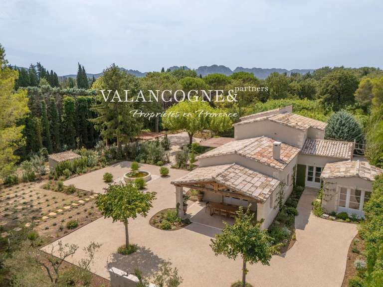 Maison Eygalières - 5 chambres - 266m²