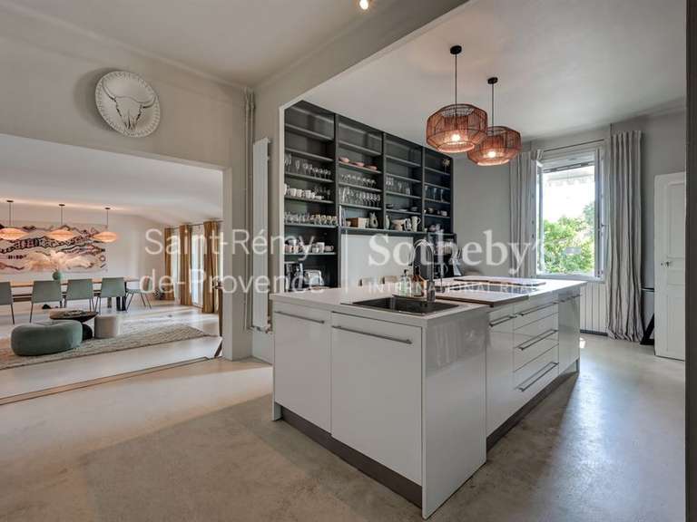Maison Eygalières - 6 chambres - 325m²