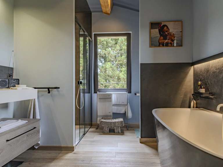 Maison Eygalières - 4 chambres - 250m²