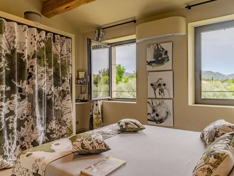 Maison Eygalières - 4 chambres - 250m²