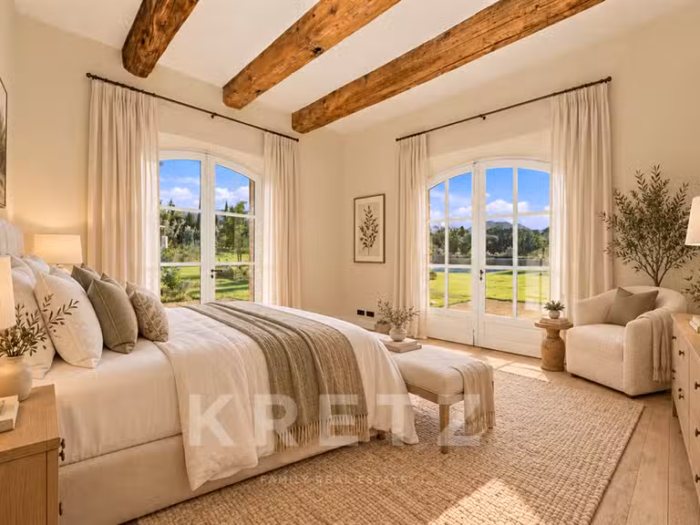 Maison Eygalières - 5 chambres - 250m²
