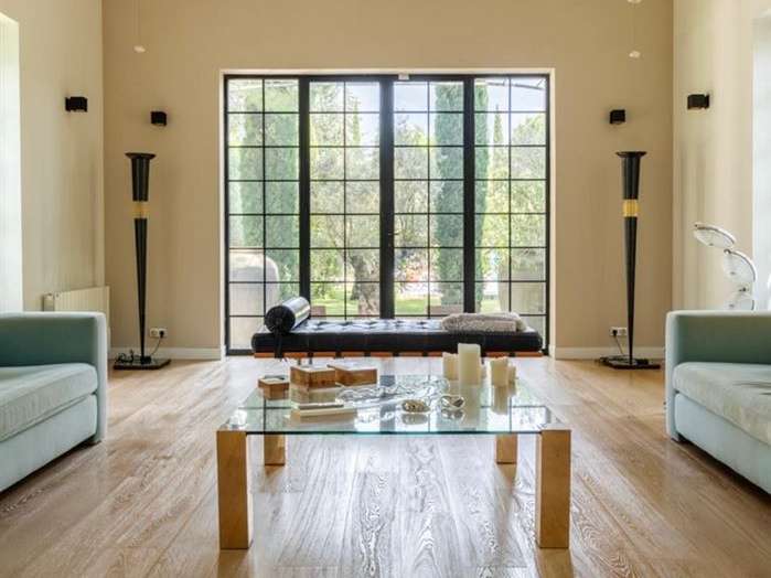 Maison Eygalières - 4 chambres - 328m²
