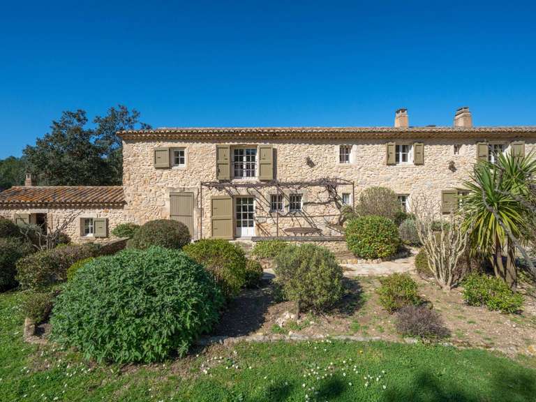 Maison Eygalières - 8 chambres - 555m²