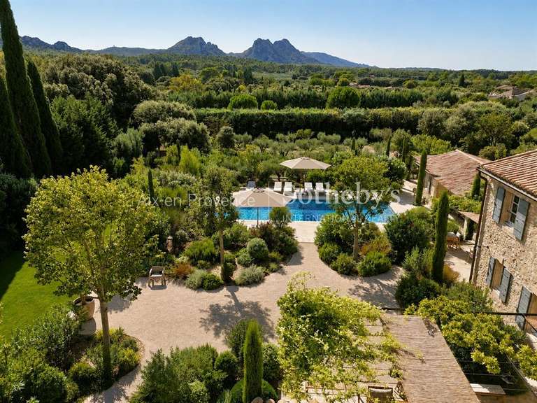 Maison Eygalières - 6 chambres - 380m²