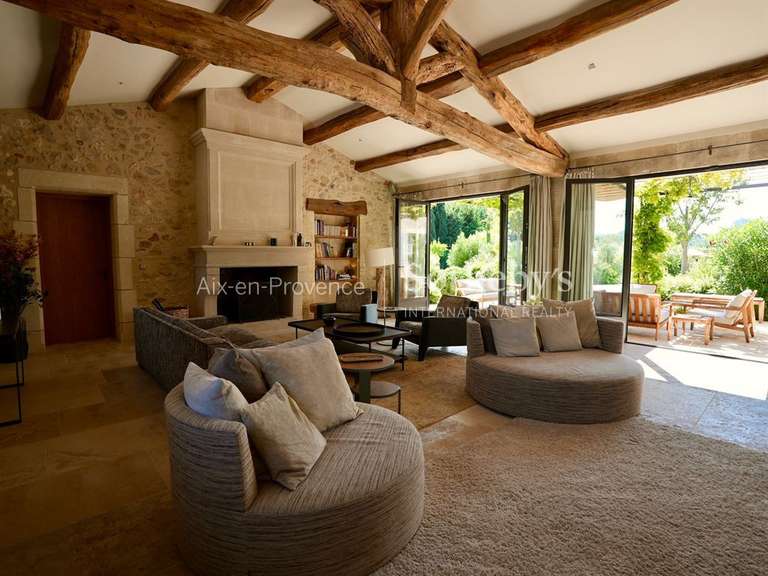 Maison Eygalières - 6 chambres - 380m²