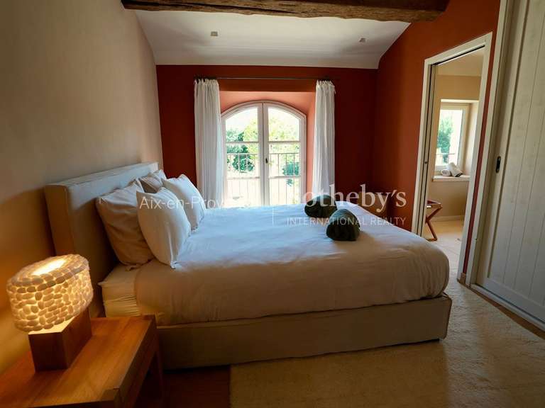 Maison Eygalières - 6 chambres - 380m²