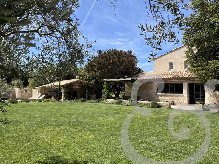 Propriété Eygalières - 4 chambres - 300m²