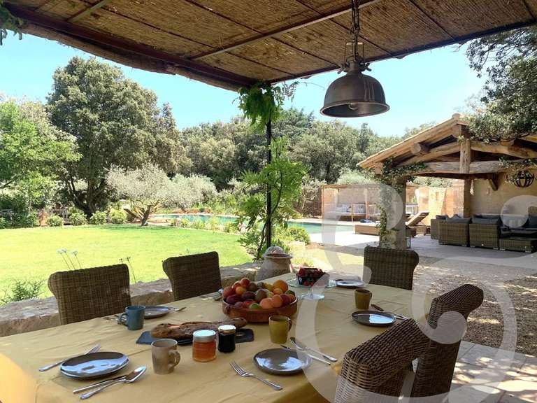 Propriété Eygalières - 4 chambres - 300m²