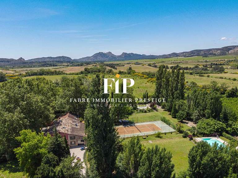 Propriété Eygalières - 11 chambres - 745m²
