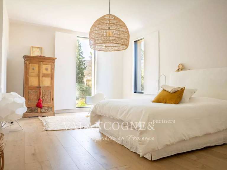 Property Eygalières - 4 bedrooms - 330m²