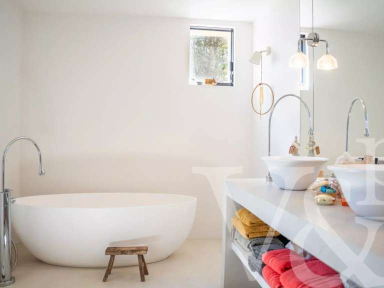 Propriété Eygalières - 4 chambres - 330m²