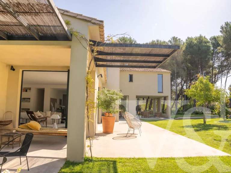 Propriété Eygalières - 4 chambres - 330m²