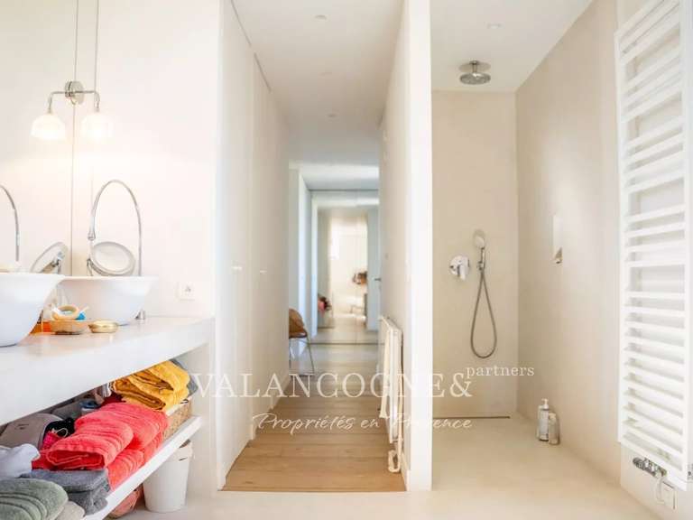 Property Eygalières - 4 bedrooms - 330m²