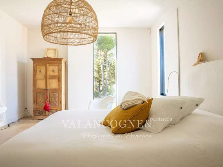Property Eygalières - 4 bedrooms - 330m²