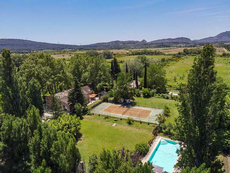 Propriété Eygalières - 11 chambres - 745m²