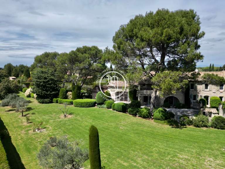 Villa Eygalières - 5 bedrooms - 390m²