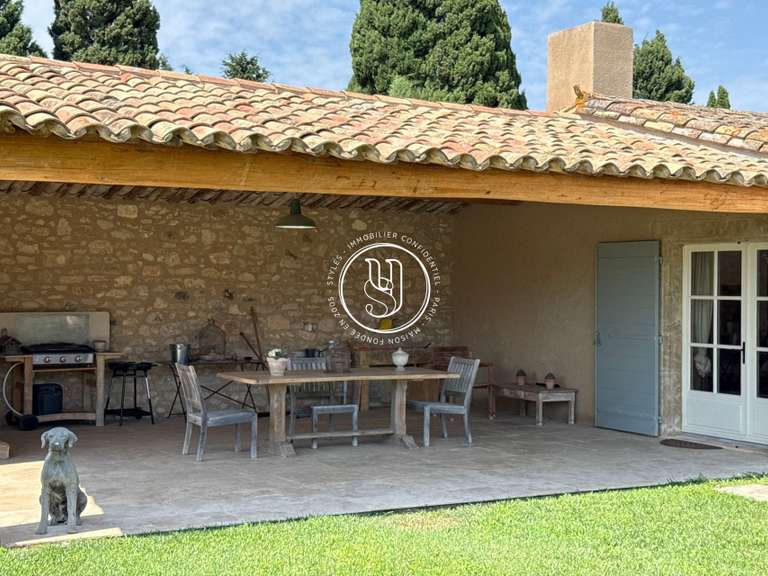 Villa Eygalières - 6 bedrooms - 222m²