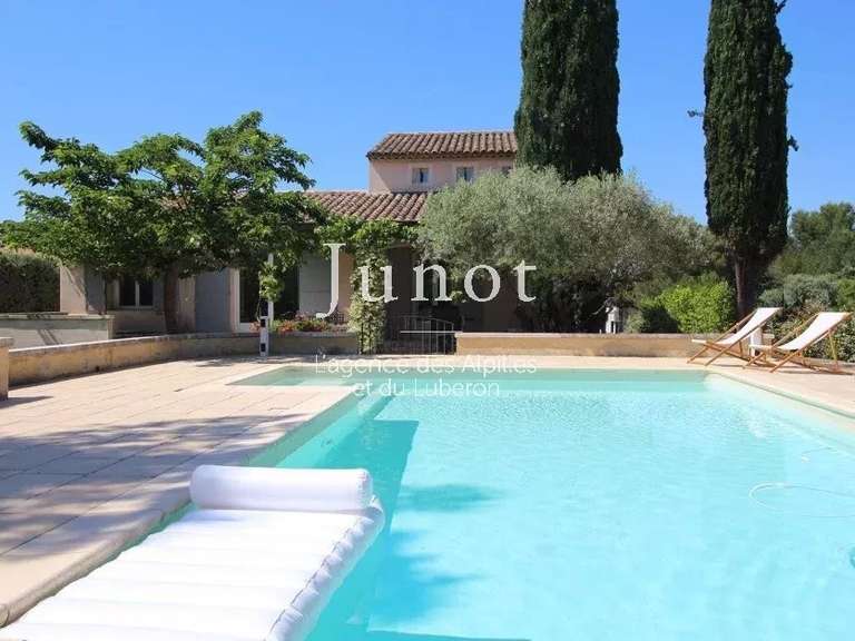 Villa Eygalières - 4 chambres - 250m²