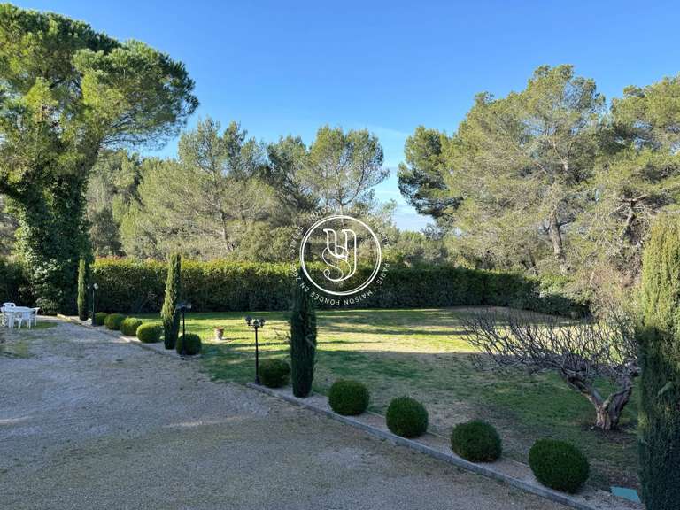 Villa Eygalières - 3 chambres - 180m²