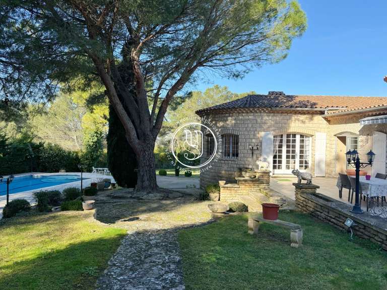 Villa Eygalières - 3 chambres - 180m²